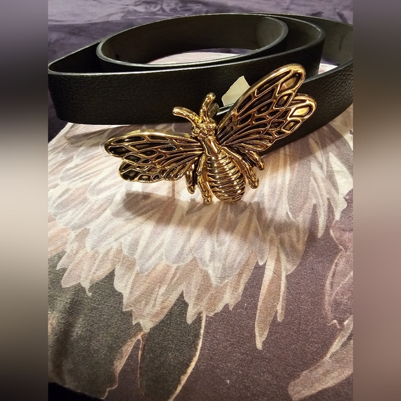 Express Bumblebee Buckle Belt size L - Picture 4 of 8